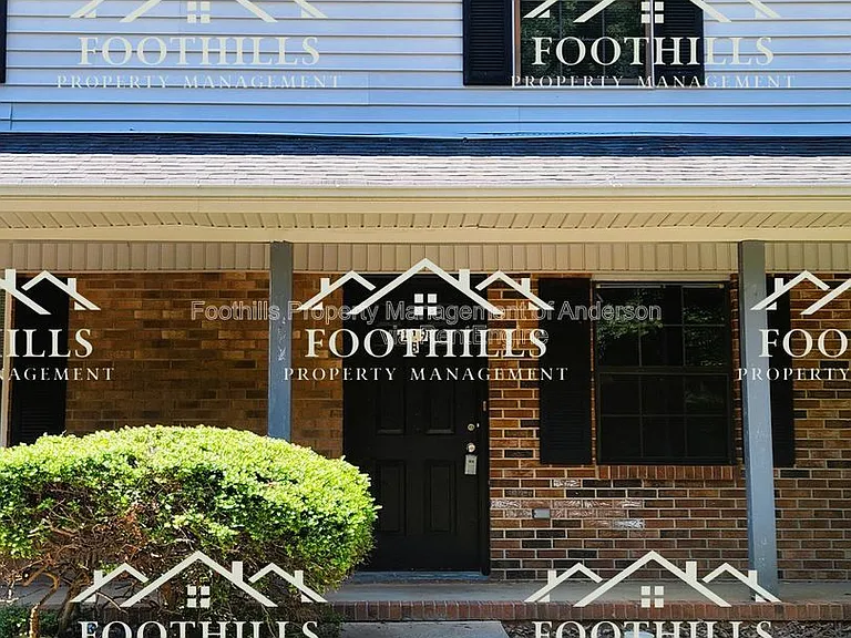 119 Woodland Dr #B — Photo 1