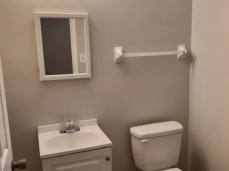 7836 Ivy Hollow Dr — Photo 12
