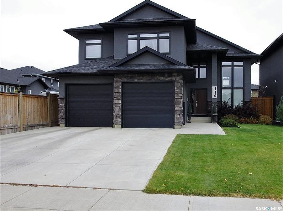 1st image of 110 Wright Cres