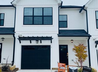 5 N Lenny Dr #16, Clayton, NC 27520