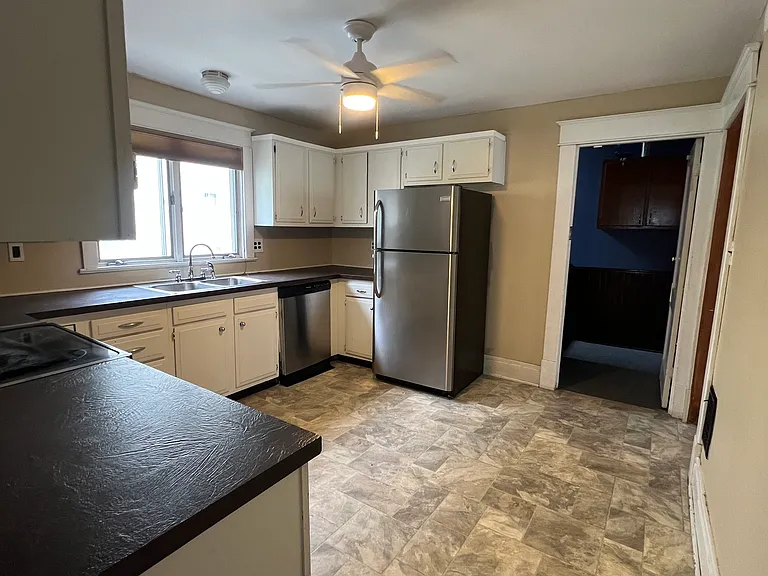 310 Colvin Ave — Photo 9