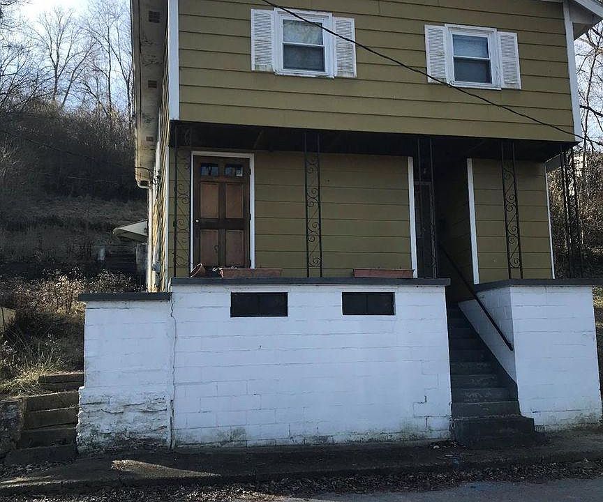 2nd image of 334 E 5th St