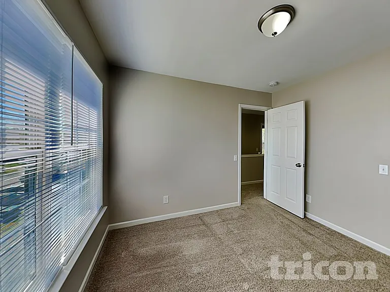 5400 Peachwood Dr — Photo 8