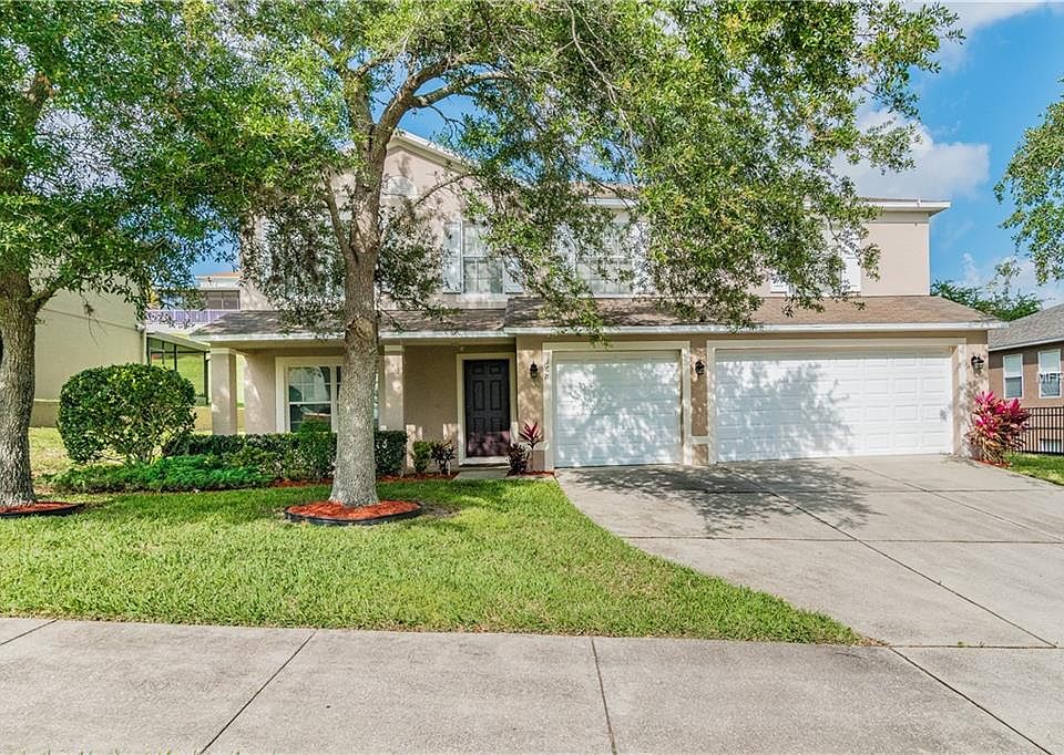 1st image of 368 Sky Valley St