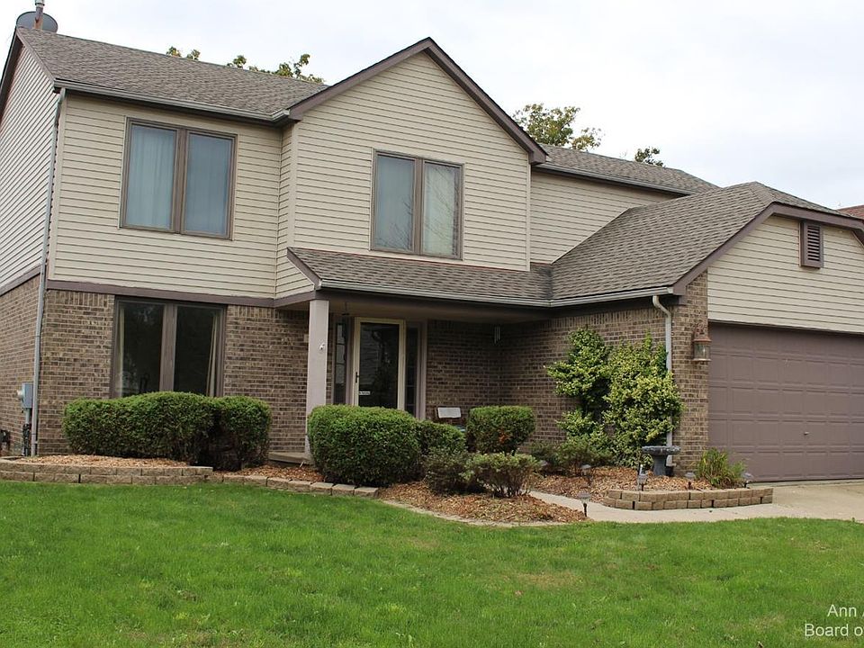 1st image of 1466 S Hidden Creek Dr