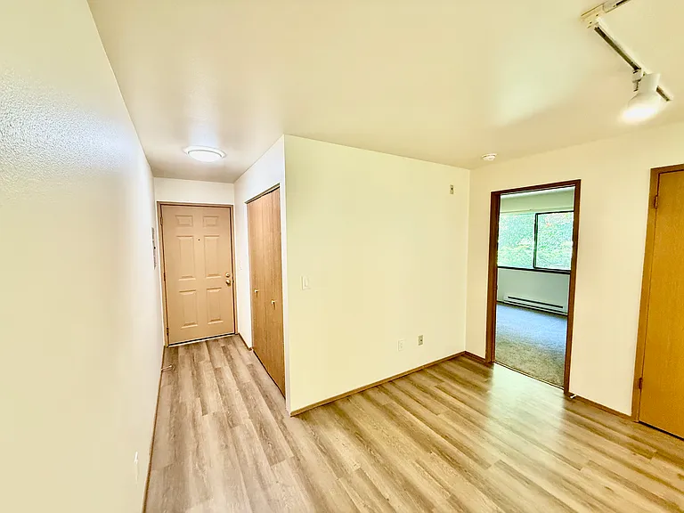 2251 NE Blakeley St #202 — Photo 16