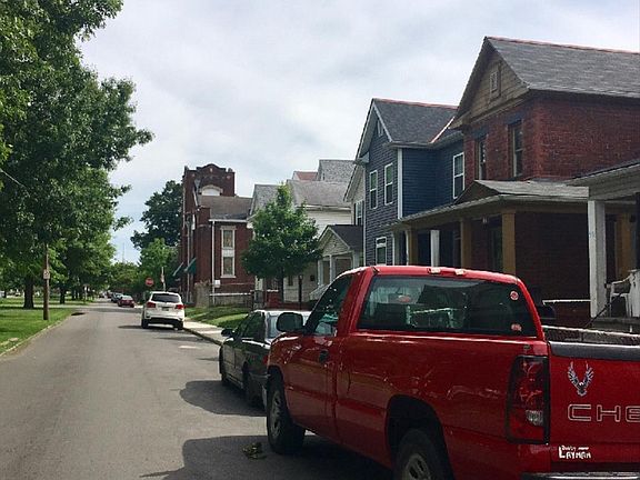 5th image of 41-43 W Park Ave