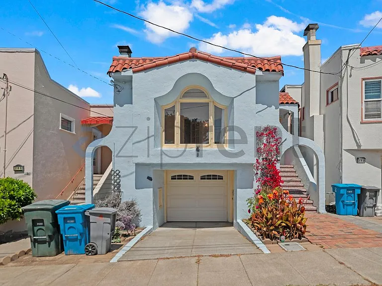 276 East Ave #U — Photo 2