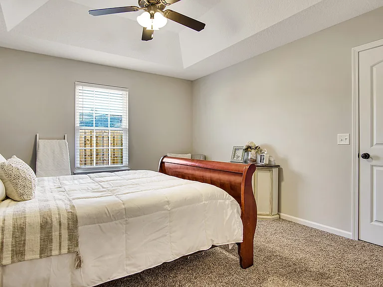 564 Deerchase Ct — Photo 18
