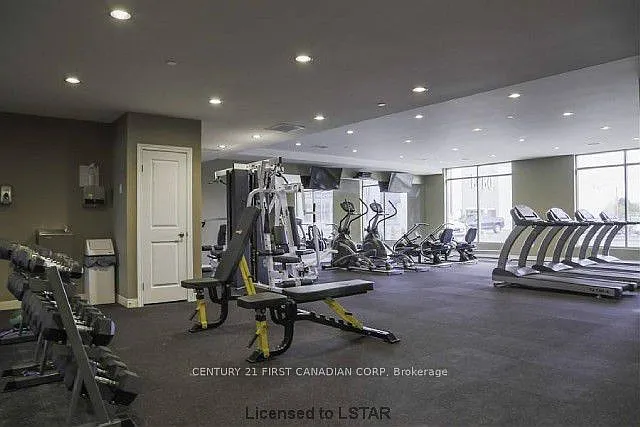 330 Ridout St N #1304 — Photo 12