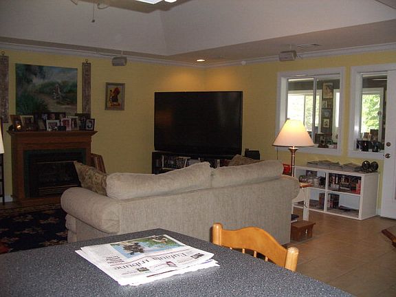 2nd image of 423 Pebble Beach Dr