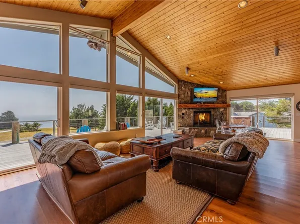 2504 Nonella Ln, Albion, CA 95410