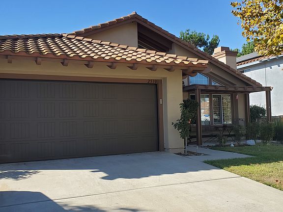 3rd image of 25301 Via Las Lomas