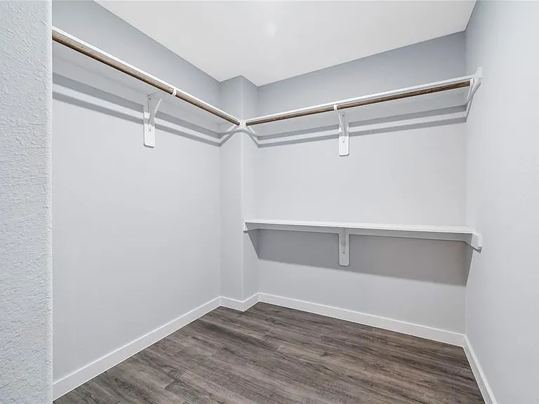 8215 Crestview Dr #A — Photo 22
