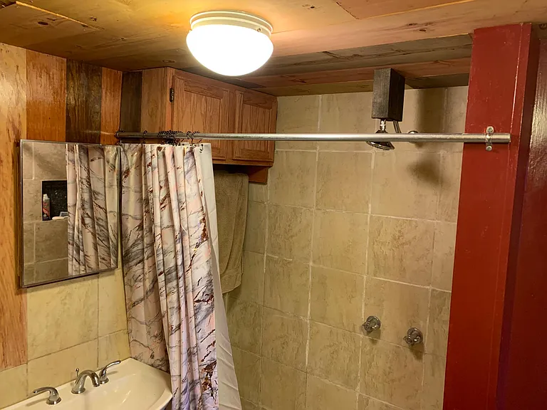 1507 Canterbury St — Photo 12