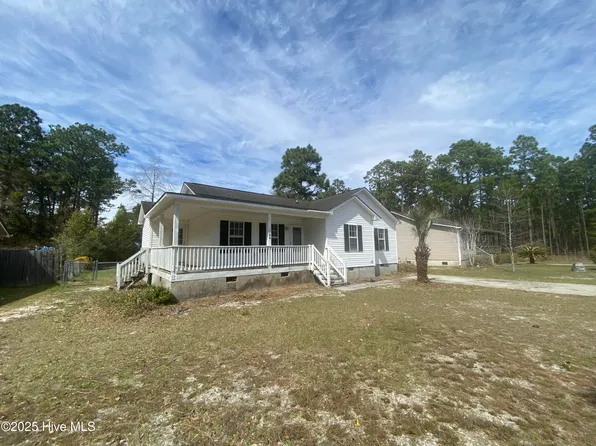 1189 E Boiling Spring Road, Southport, NC 28461