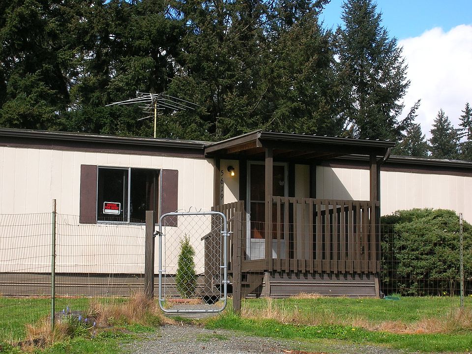 2nd image of 5619 258th Street Ct E