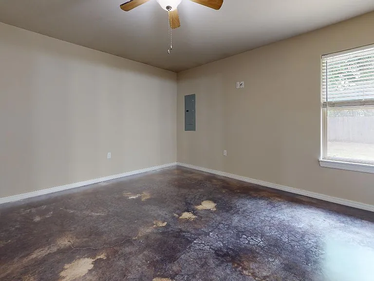 1519 E Virginia Ave — Photo 17
