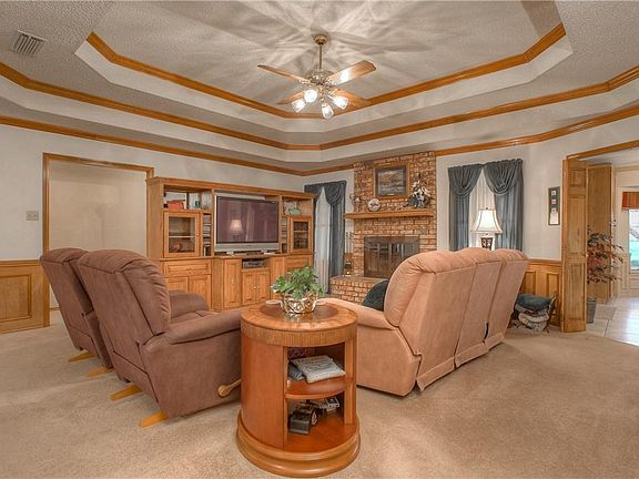 5th image of 116 Fairway Dr
