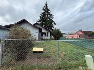 1421 Bowmont Ave, Kelso, WA