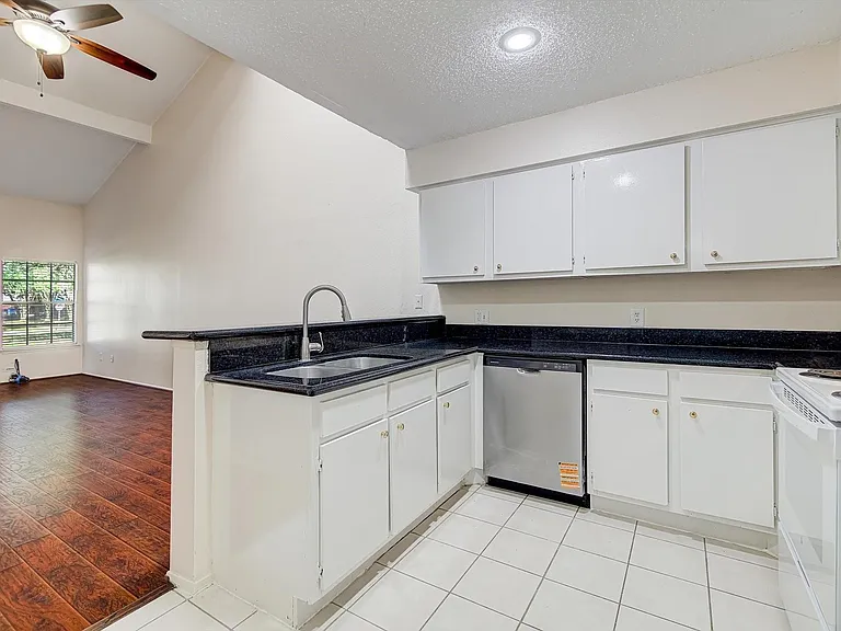 2611 Grants Lake Blvd #226 — Photo 11