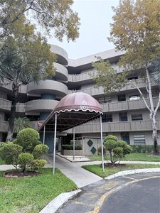 901 Colony Point Cir APT 505, Pembroke Pines, FL, 33026