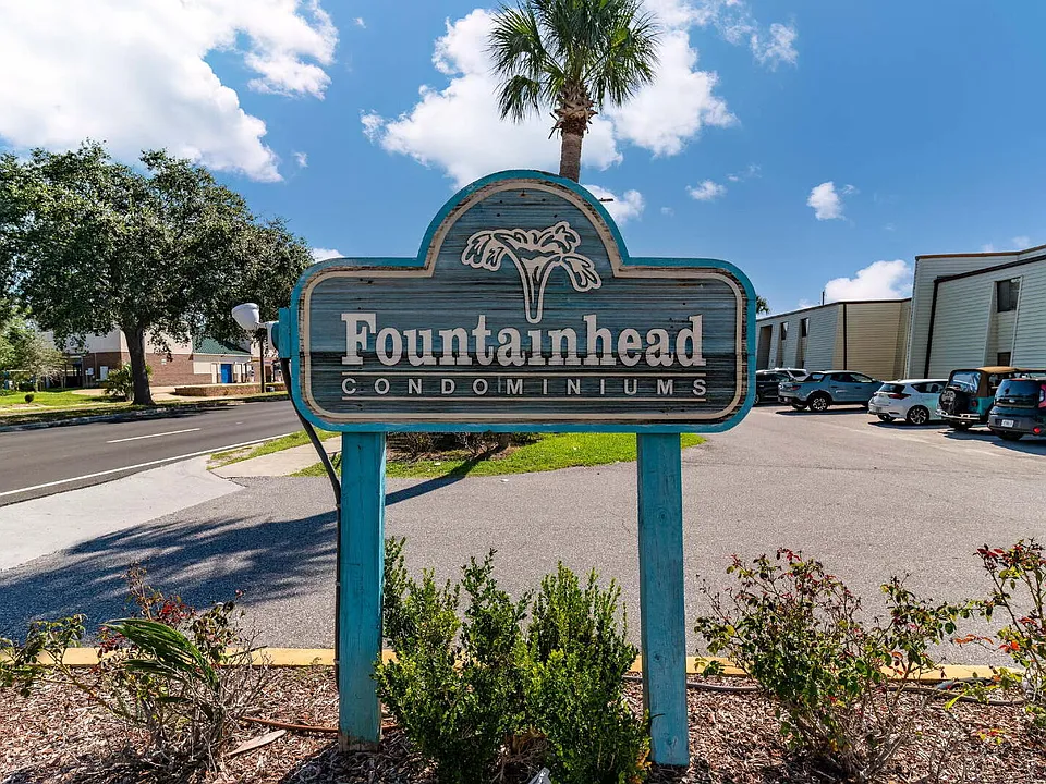 308 Miracle Strip Pkwy SW #3B