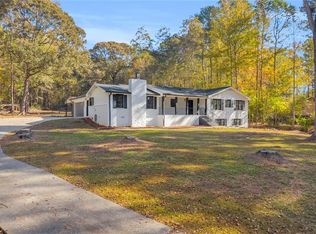 165 N Morning Dove Dr, Fayetteville, GA 30215