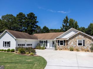 6133 Rolling Way, Norcross, GA 30093