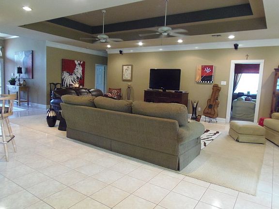 4th image of 7376 Barataria Blvd