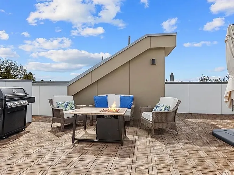 10710 Holman Rd NW #H — Photo 22