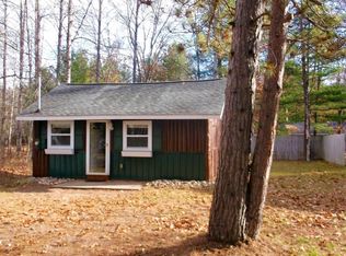 17955 1st St, Atlanta, MI 49709