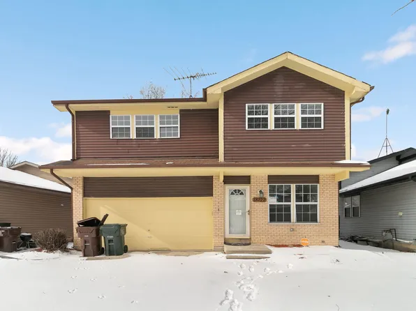 18222 Idlewild Dr, Country Club Hills, IL 60478