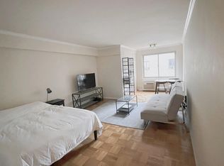 225 E 46th St APT 10K, New York, NY 10017
