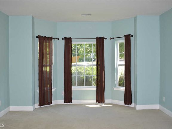 5th image of 2 Briandwood Dr