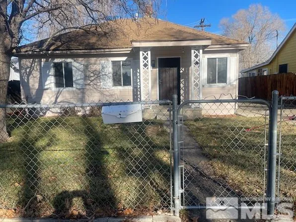 5 Lincoln Way, Sparks, NV 89431