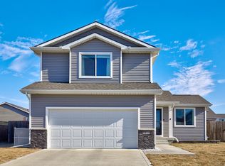 3311 Linden Dr SW, Bondurant, IA 50035