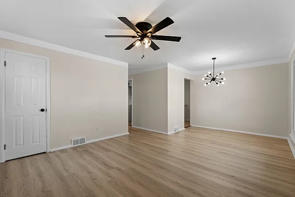 28232 Edward St — Photo 3