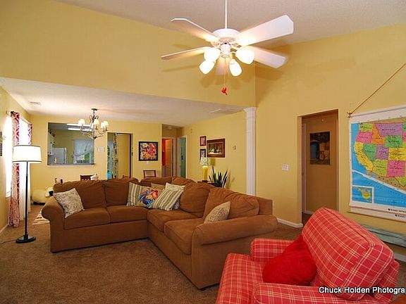 Vaulted ceiling in family room