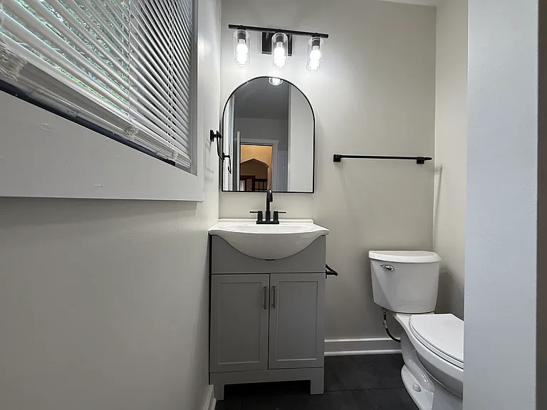 137 Fremont St #1 — Photo 11