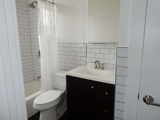 Rented by Aimee Grodanz, LREB | media 25