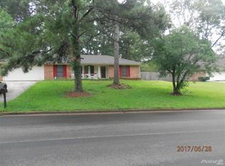 381 Cedarwood Dr, Jackson, MS 39212