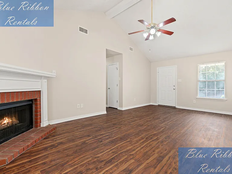 13340 Oak Forge Dr — Photo 2