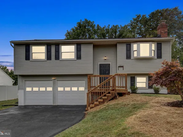 19316 Hempstone Ave, Poolesville, MD 20837