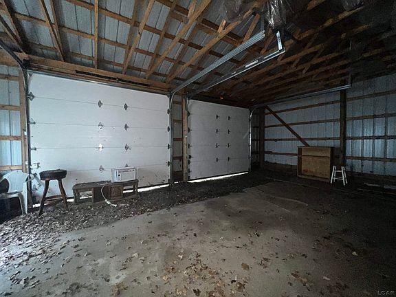 5th image of 135 N McKenzie St