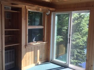 9 Stodge Dr, Ashburnham, MA 01430