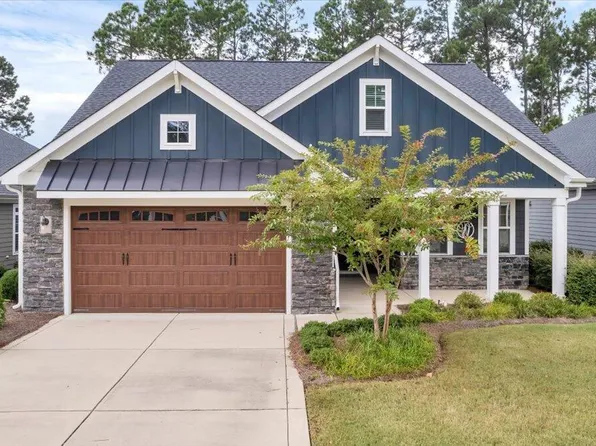 185 Holly Springs Court, Southern Pines, NC 28387