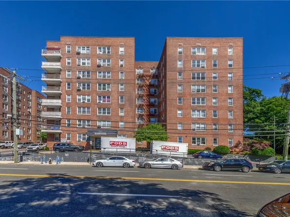 365 Bronx River Road #4G, Yonkers, NY 10704