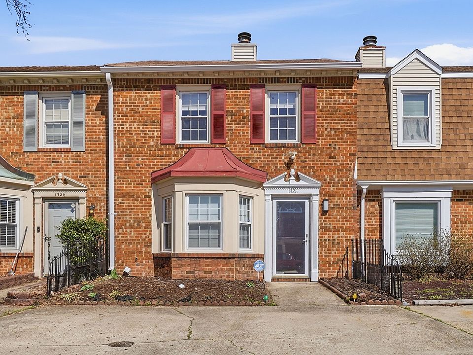 1st image of 1328 Mill Lake Quarter #1
