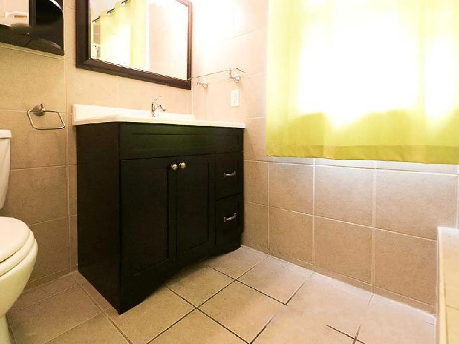 3 bed, $2,600 — Photo 3